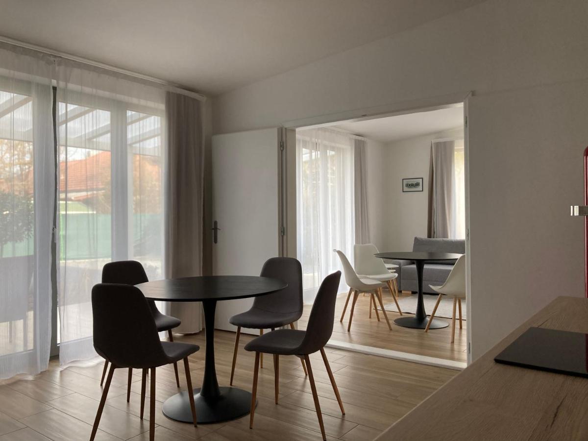 Villa Strokay - Few Minutes Walk From Lake Balaton كيستاي المظهر الخارجي الصورة